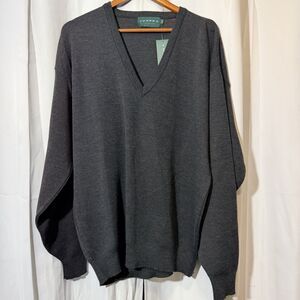 Vintage Tundra Canada V Neck Sweater Pullover Gray NWT